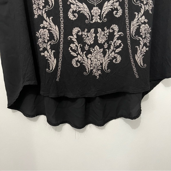 Ava James Pullover High-Low Tee | Women’s Size XL - Picture 3 of 12